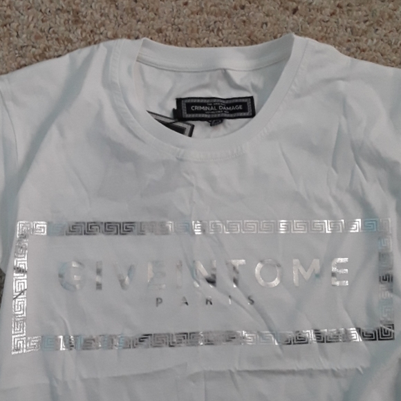 Top with detail - Picture 3 of 4